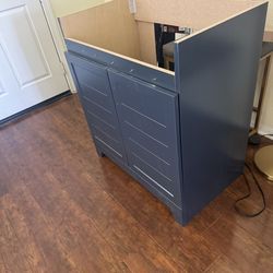 Bathroom Vanity cabinet