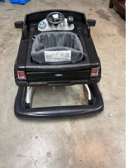 Baby walker/food tray