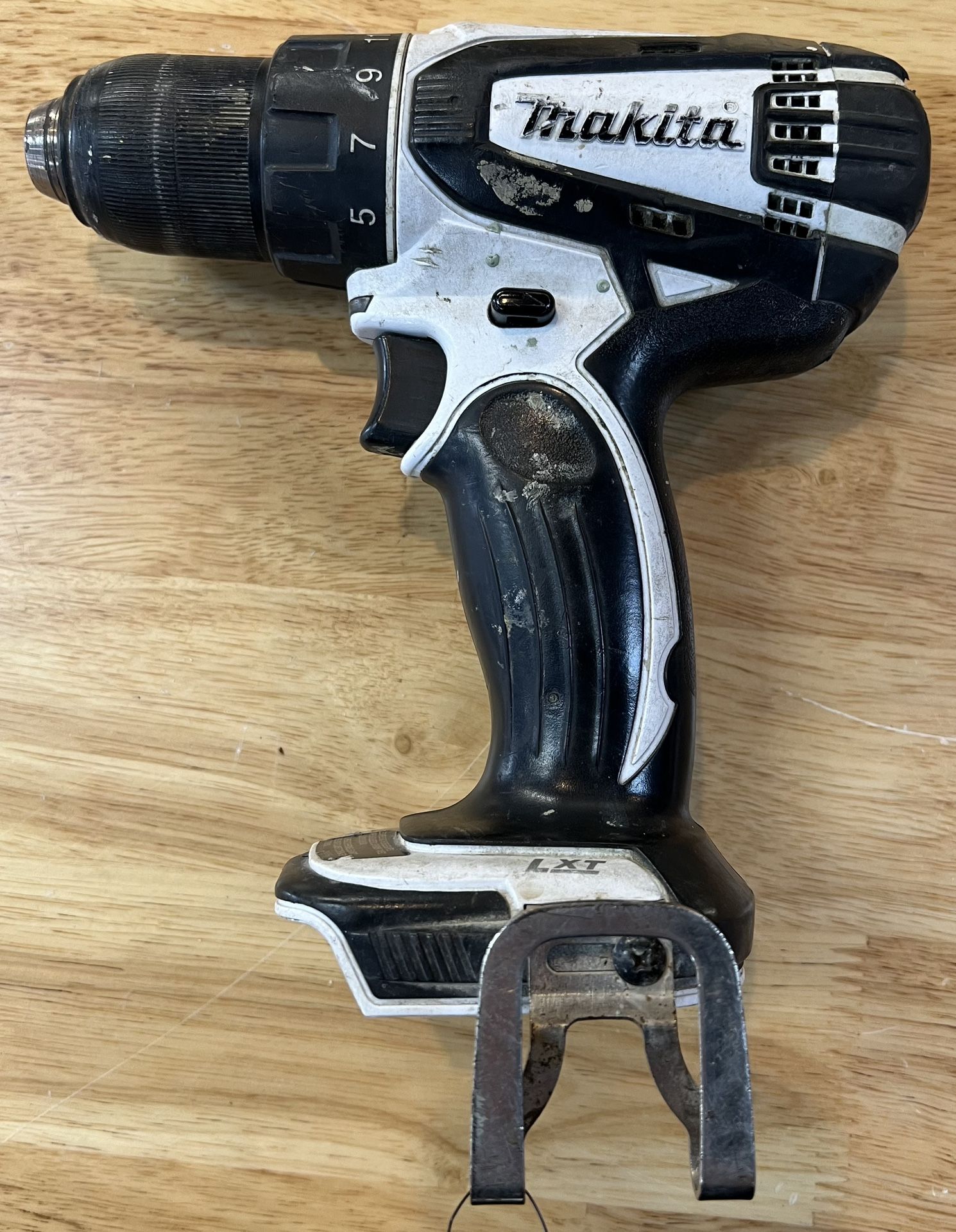 Makita LXFD01 18V Compact Li-Ion Cordless 1/2" Driver-Drill (TOOL ONLY)