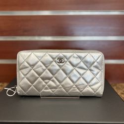 Chanel Wallet 