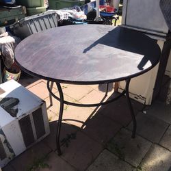 Round Table ,yard Chairs,Bbqer,fridge All Must Go