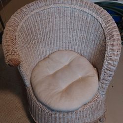 Wicker Furniture - Chair + side tables + Dresser