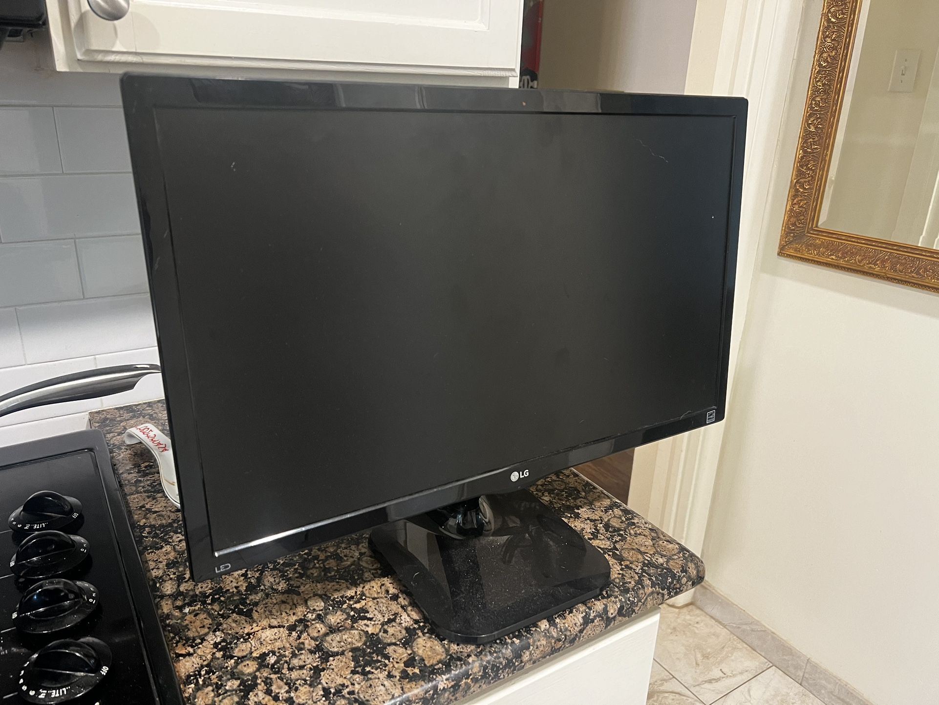 LG 24M47H-P Computer Monitor 27 Inch 