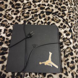 PS4 Slim 500Gb