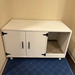 Hidden Cat Litter Box Enclosure