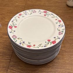Lenox Casual Images Rose Garden Dinner Plates