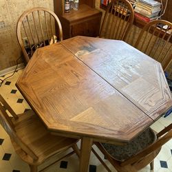 Kitchen Table And Chairs    $30   OBO