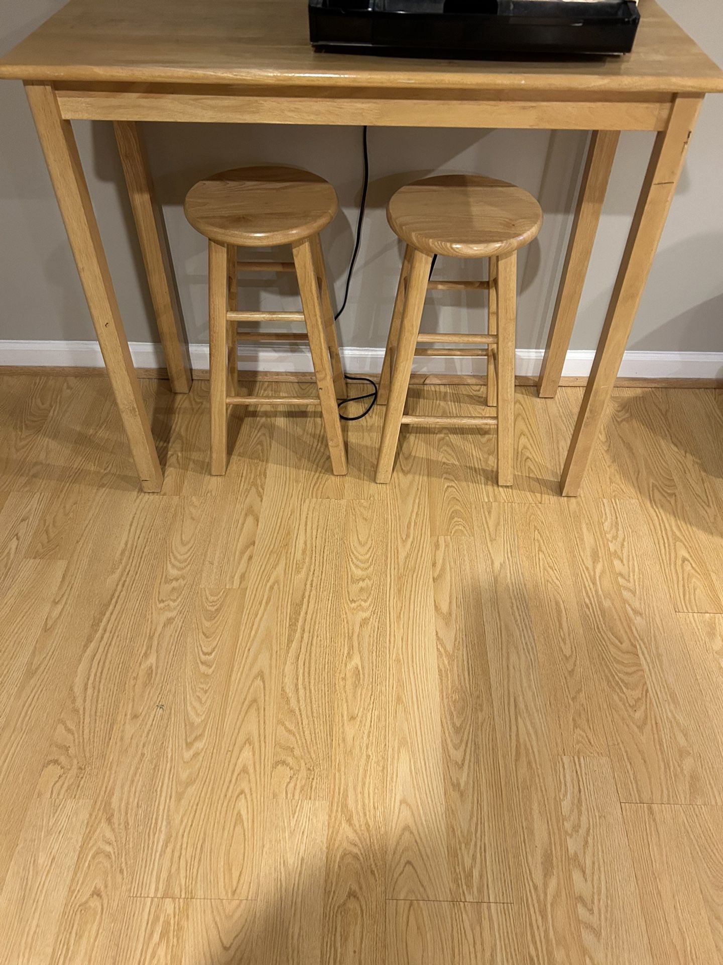 Wooden Table With Barstools 
