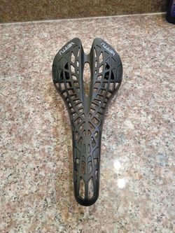 VERTU Bike Seat skeletonized