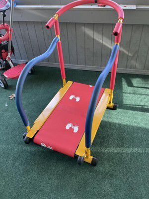 Children's Disney Treadmill 