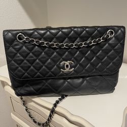 Authentic Chanel “In The Business” Maxi Purse
