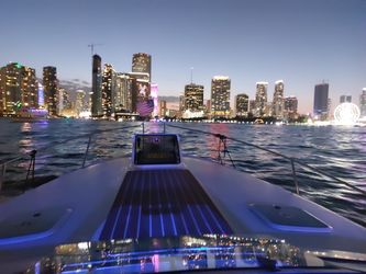 Boat 34 Feet🏖.