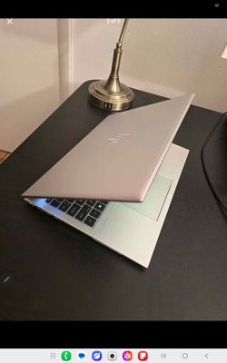 HP EliteBook 865 G11 16"  with  Privacy Screen OBO