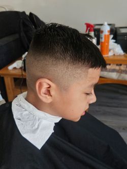 Barber cape