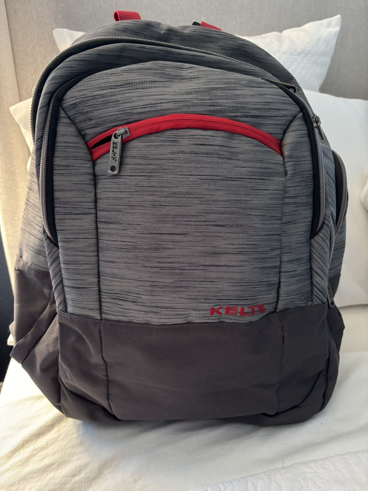 Kelty backpack - Like New