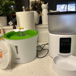 Pet Water Fountain and Automatic Feeder