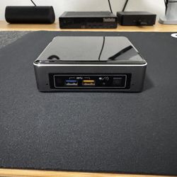 Intel NUC 7i5BNK