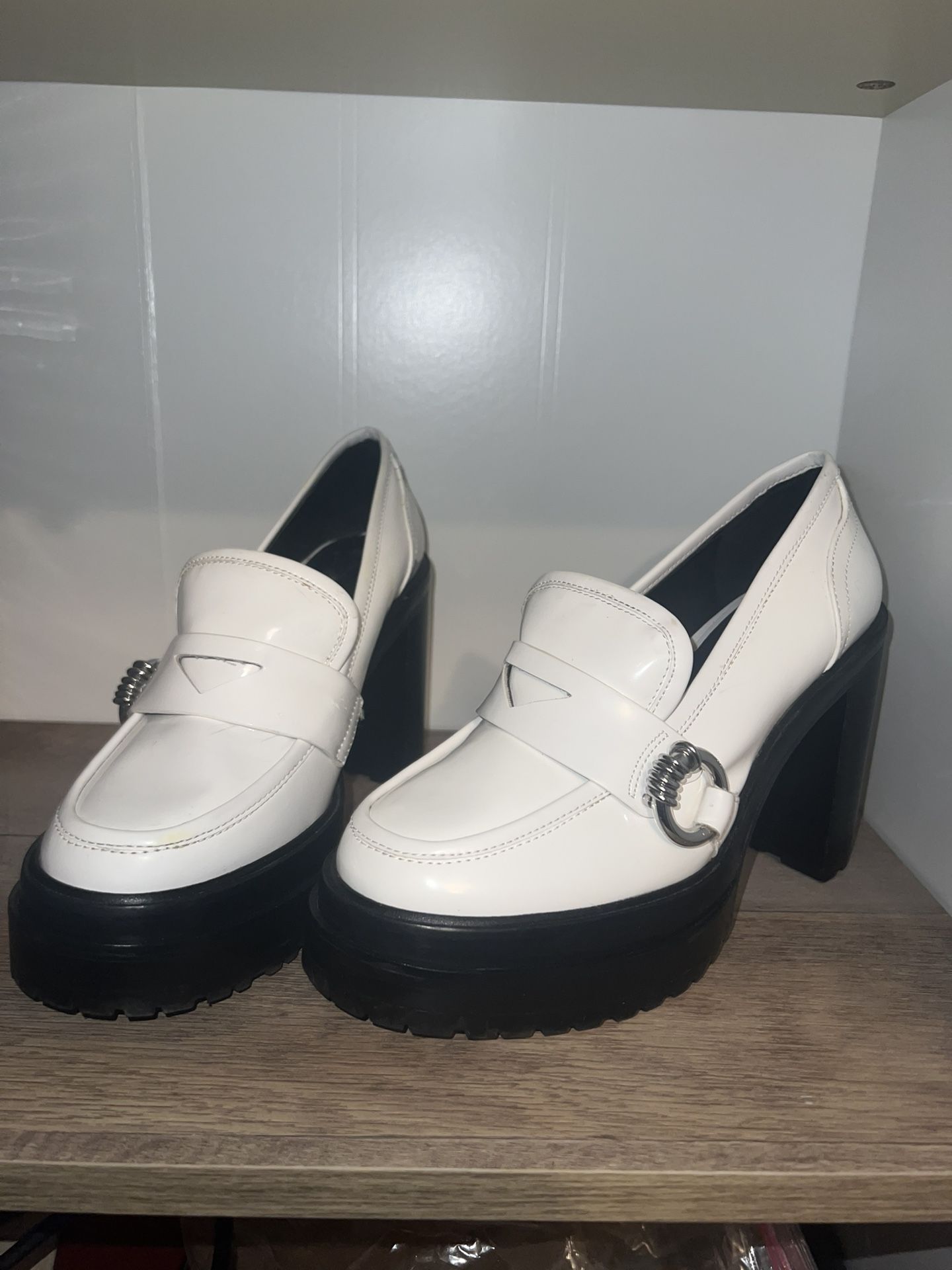 white gianni bini maxxwelle platform heels size 6.5 womens