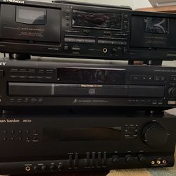 Stereo System With Bose speakers