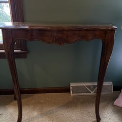 Console table