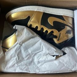 Jordan 1 mid Metallic Gold kids