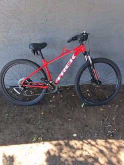 Trek marlin 5