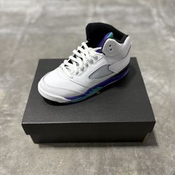 Jordan 5 Retro Grape (2025)