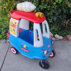 Little Tikes Ice Cream Cozy Truck Car 