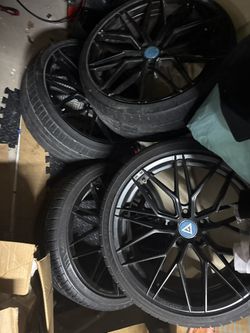 These are VLF Wheels VLF06 FlowForm Satin Black wheels