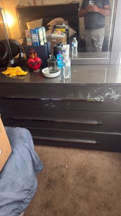 Free dresser