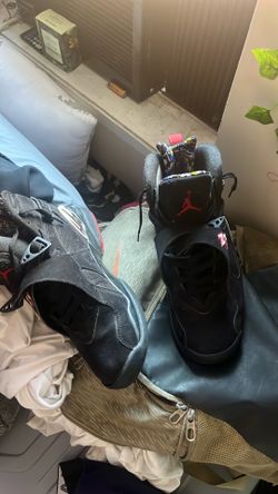 Jordan 8s