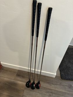 Ping Eye 2 1,3 and 5 laminate woods. KT shafts, good condition.