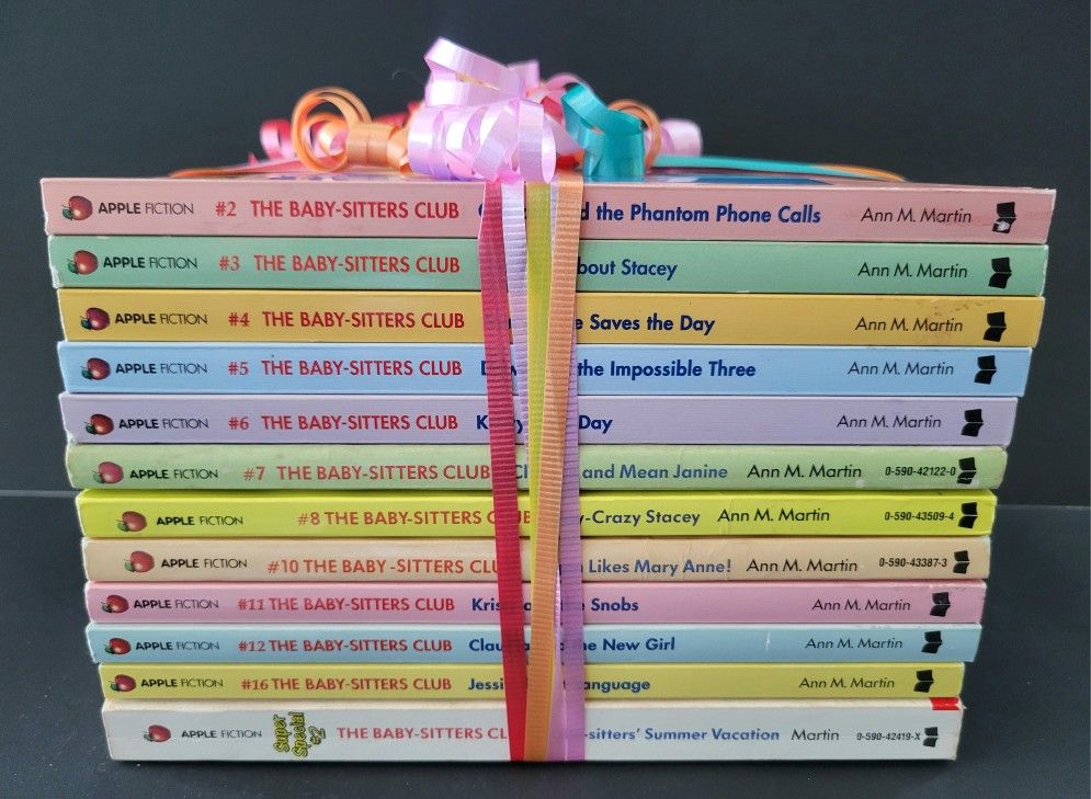 THE BABYSITTERS CLUB BOOKS 1990s VINTAGE LOT OF 12 BY ANN M. MARTIN SPECIAL ED.