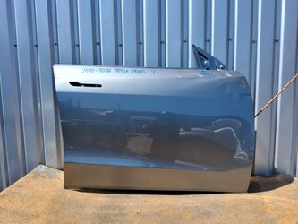 2020-2021-2022-2023-2024-2025-2026  TESLA MODEL Y RIGHT SIDE FRONT DOOR OEM USED #11947