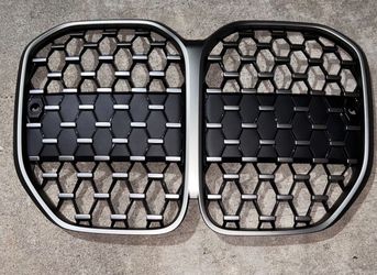 BMW M440i Grille