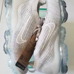 Brand New Nike Vapormax 