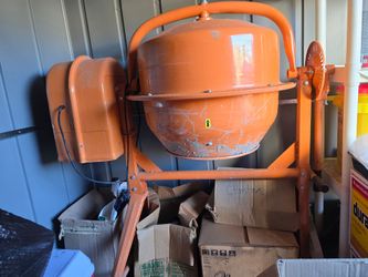 Concrete mixer