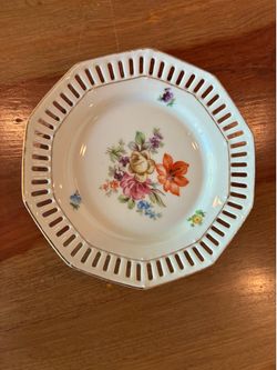 Schumann Bavaria Pierced 5” decorative plate octagon