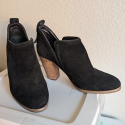 Vince Camuto Black Suede Booties 