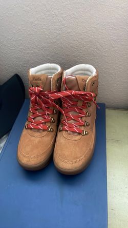 Women ked shoes 7.5