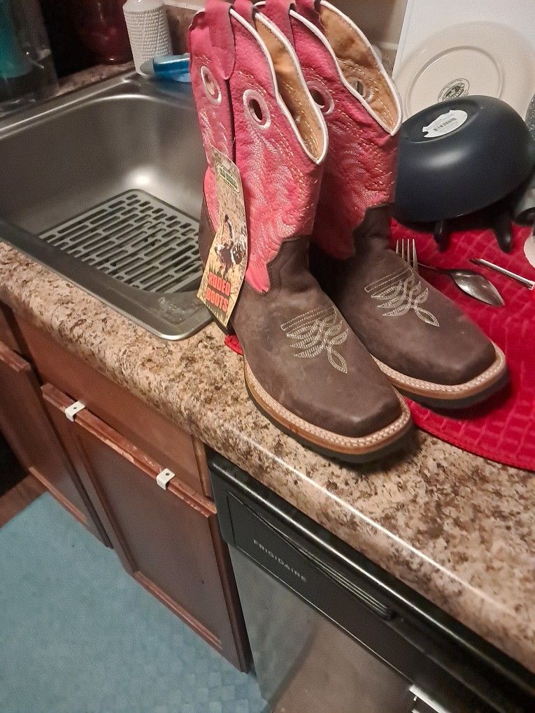 Old Corral Cowboy Boots