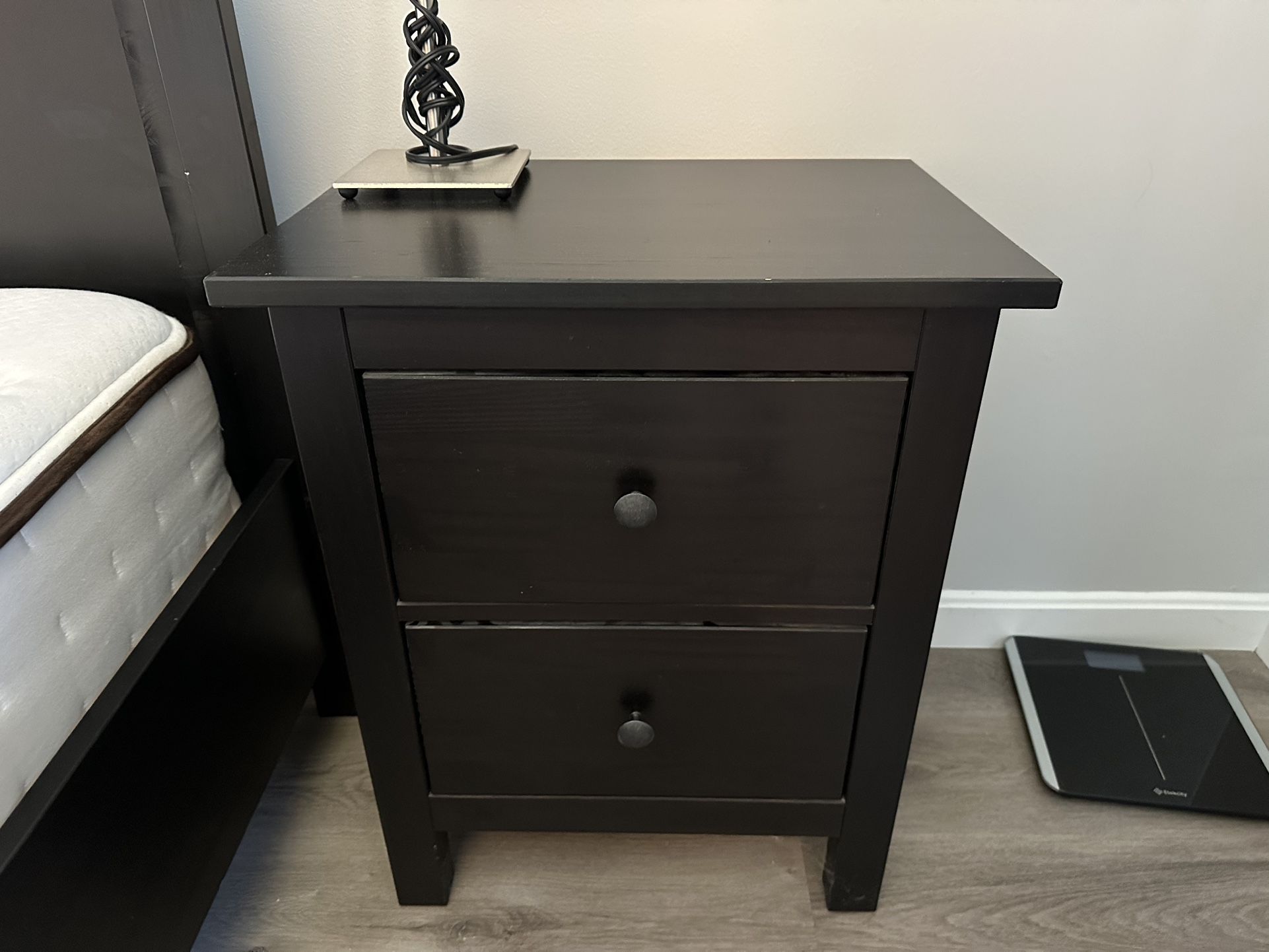 Nightstand and table lamp