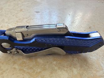 Kobalt Folding Utility tool