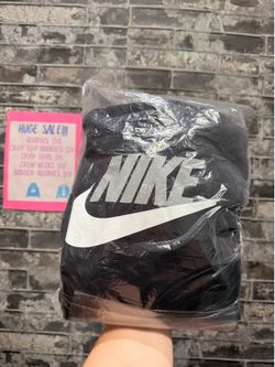 Kid boys Nike sweater