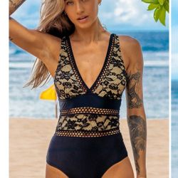 New Beachsissi One Piece Swimsuit Size XL 