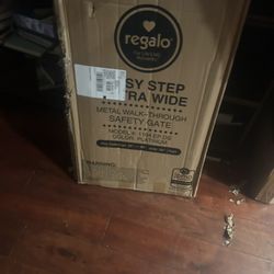 Regalo Baby Gates