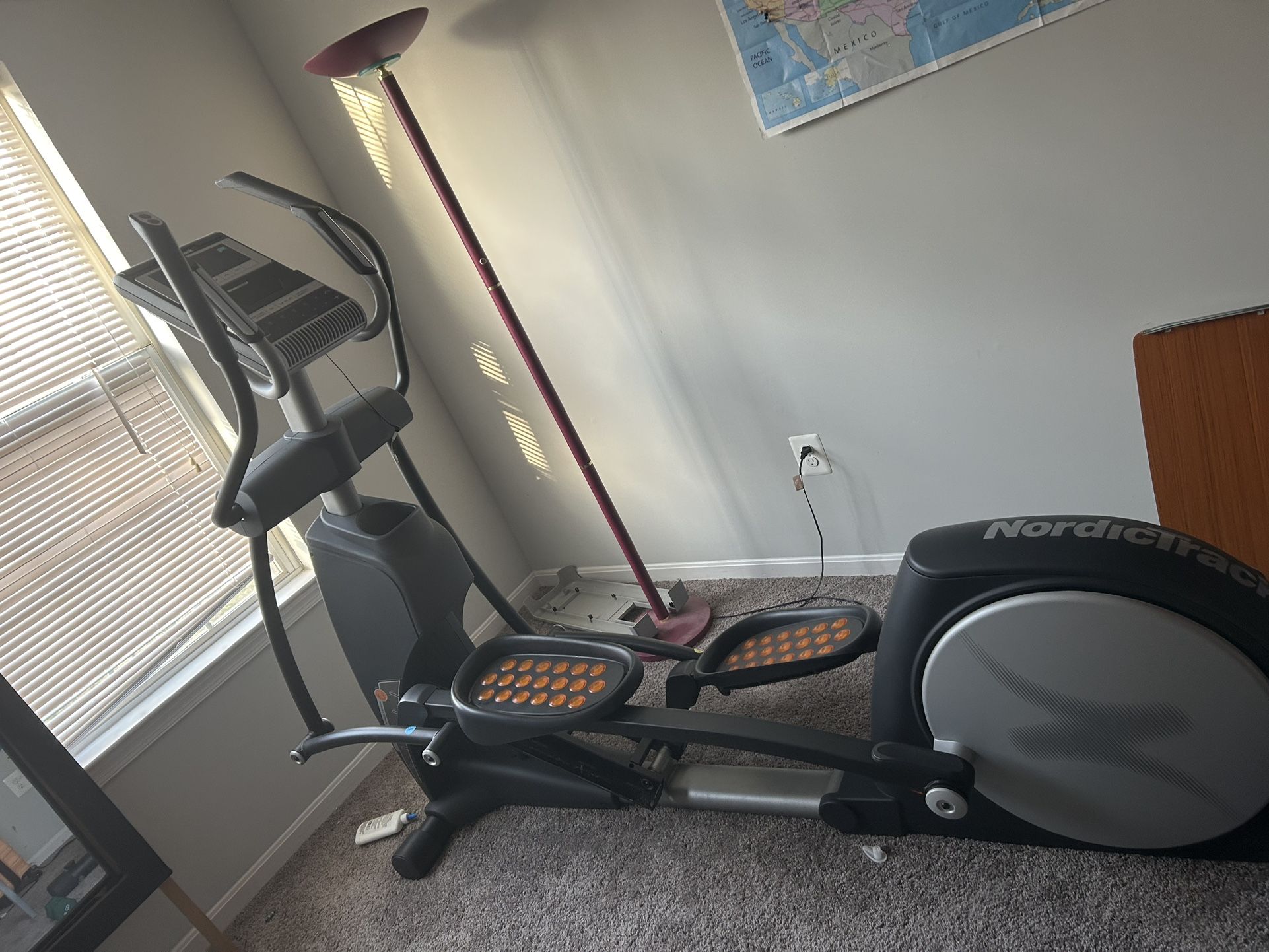 Nordic track Elliptical 