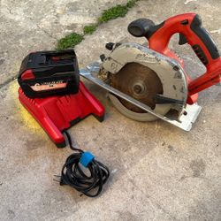 Milwaukee Circuit Saw
