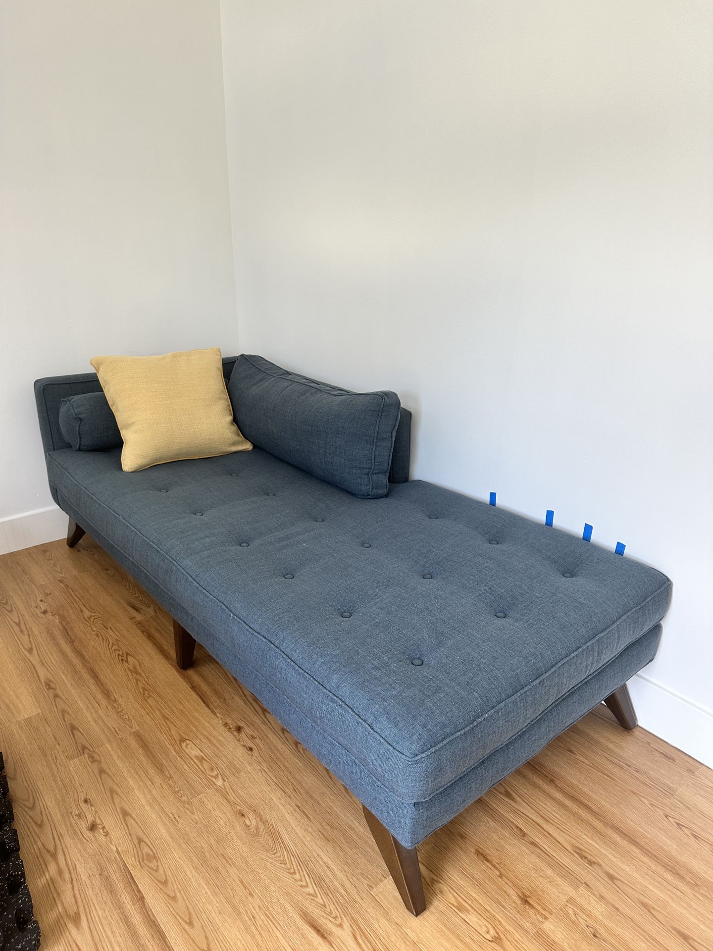 Chaise Lounge Couch - Perfect Condition