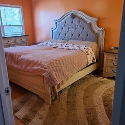 Split King Tempurpedic Bedroom Set